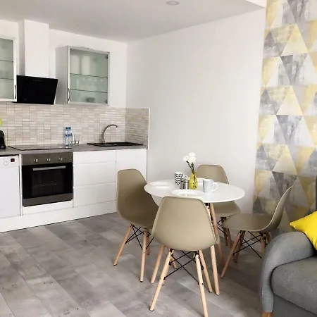 아파트 Lemon Apartment,free Parking,1 Min Bus
